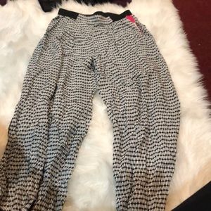 Flared fun casual pants.  Size medium.